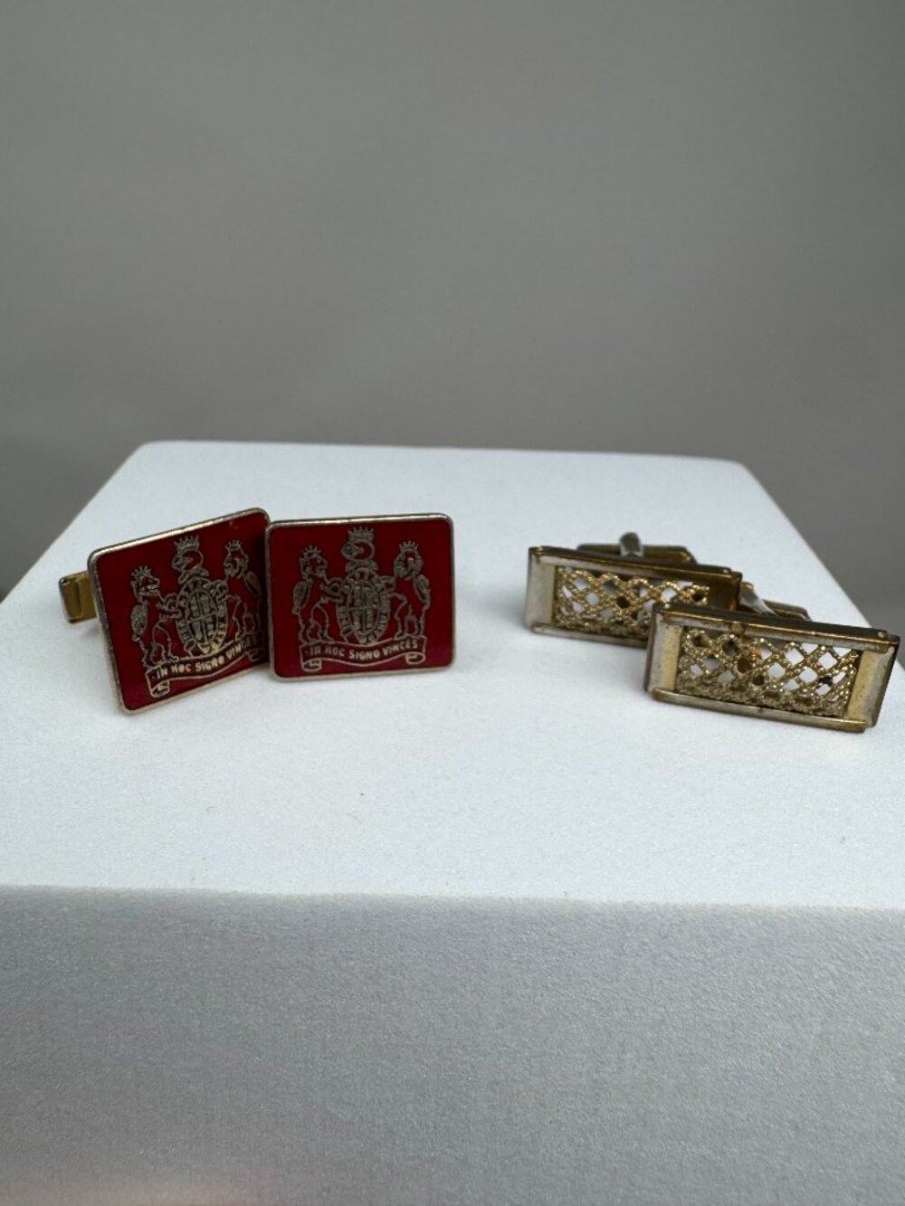 Vintage In Hoc Signo Vinces Red Enamel Heraldic Crest Cufflinks  Brand: